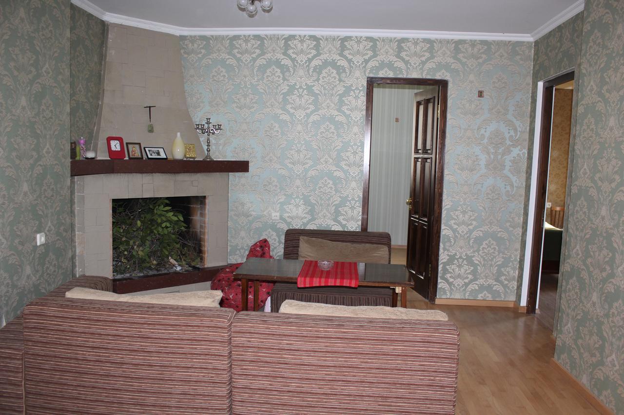 Nunua'S Bed And Breakfast Tbilisi Exterior photo