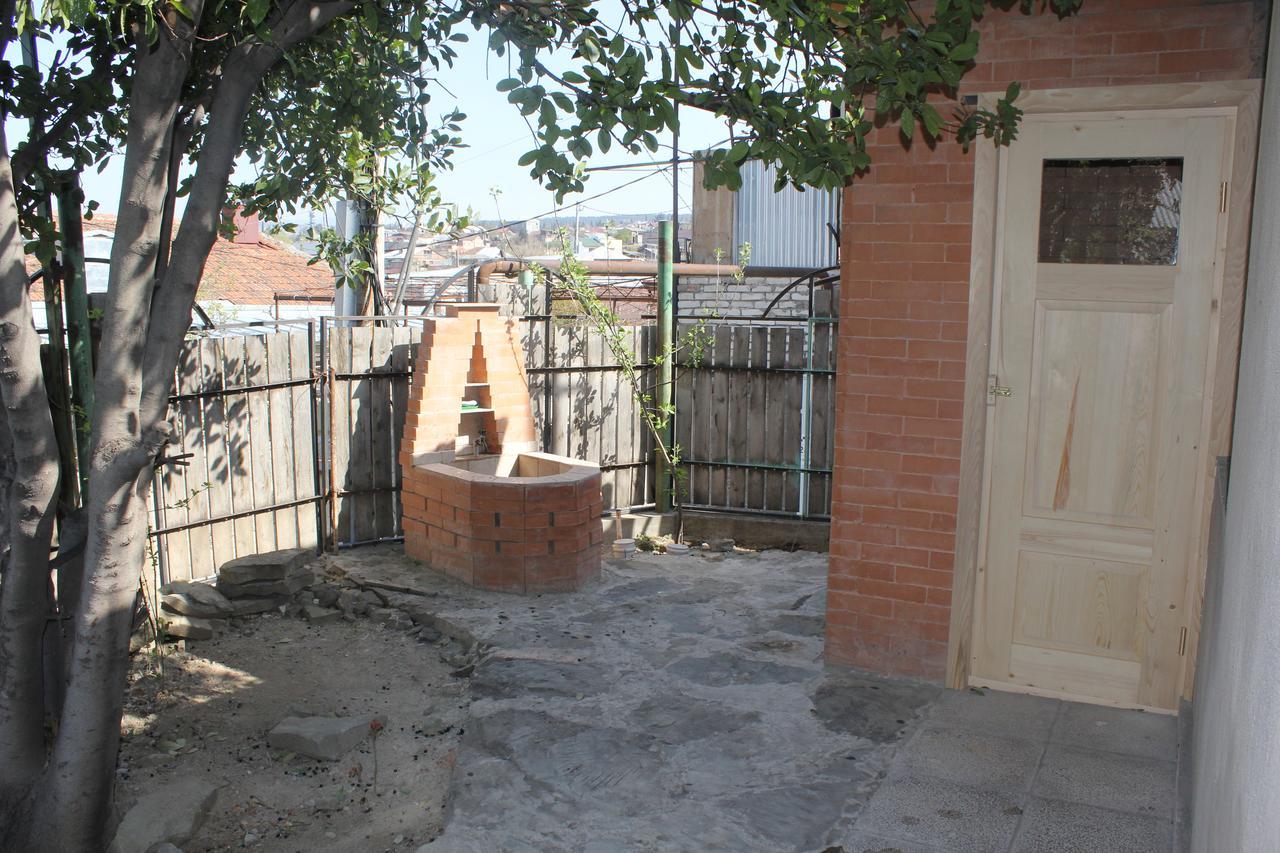 Nunua'S Bed And Breakfast Tbilisi Exterior photo